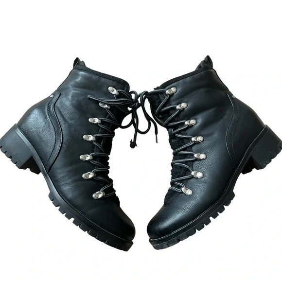 Winter lace boots - Picture 3 of 6